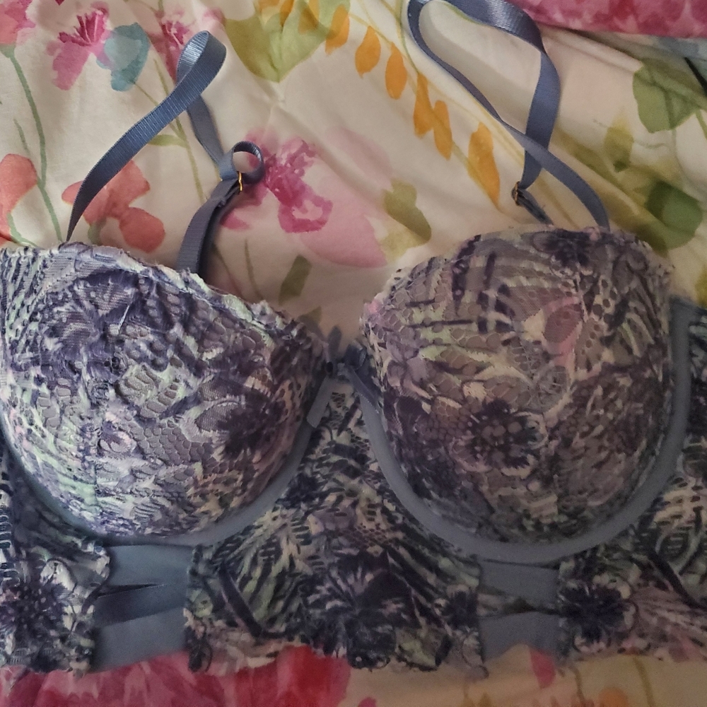 Bra